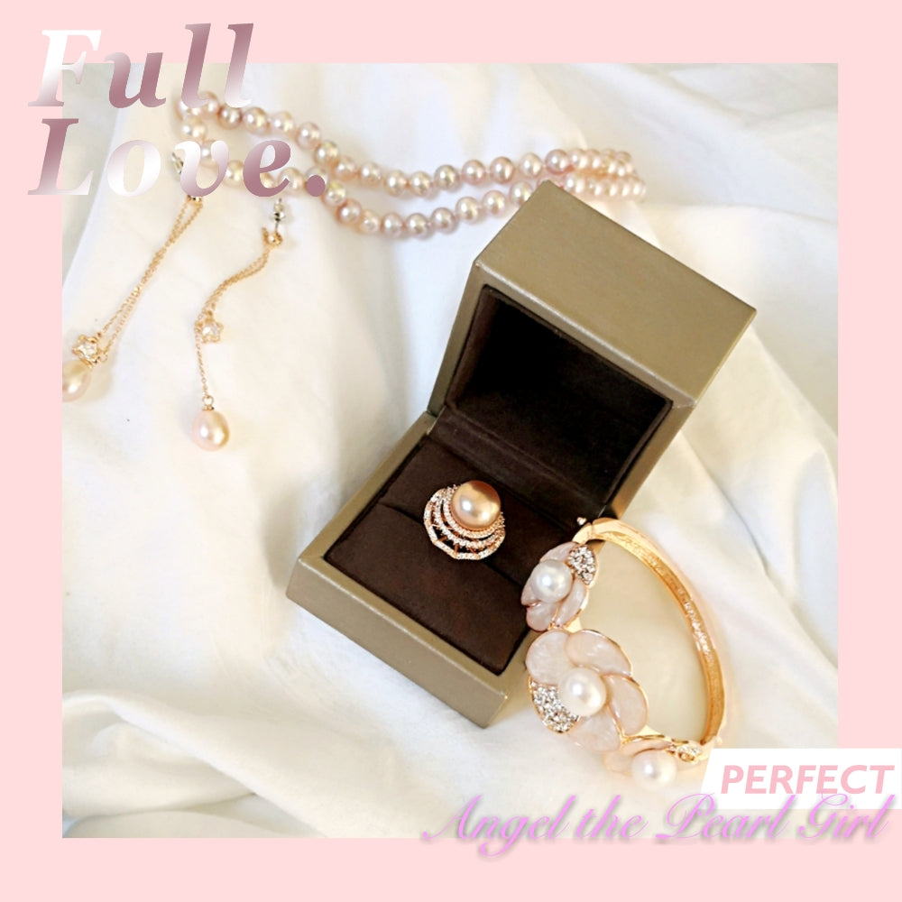 Pearl Ring with Crystal Spinner - Angel the Pearl Girl