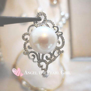 Princess Queen Pendant - Angel the Pearl Girl