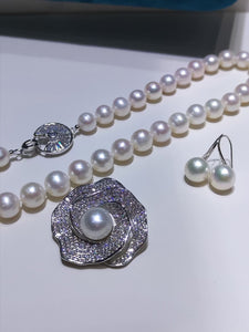 Mother’s Day Pearl set with brooch - Angel the Pearl Girl